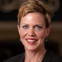 Headshot photo for Alice Kassens