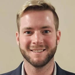 Headshot photo for Will Olson