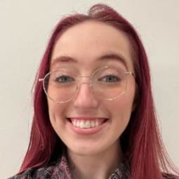 Headshot photo for Sabrina Rogers
