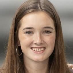 Headshot photo for Elise Bamforth