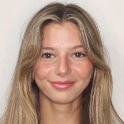 Headshot photo for Brooklyn Woolwine