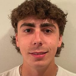 Headshot photo for Aidan Stant