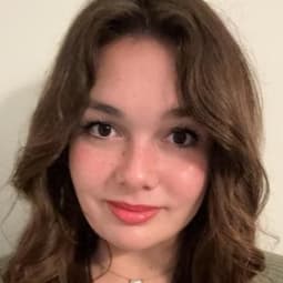 Headshot photo for Haley Torbert