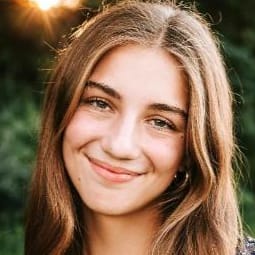 Headshot photo for Ruby Branham